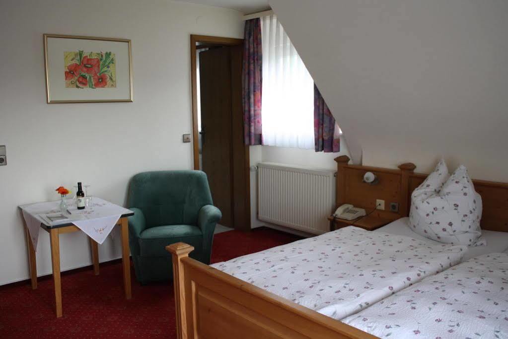 Pension Am Weinberg Sasbachwalden Luaran gambar